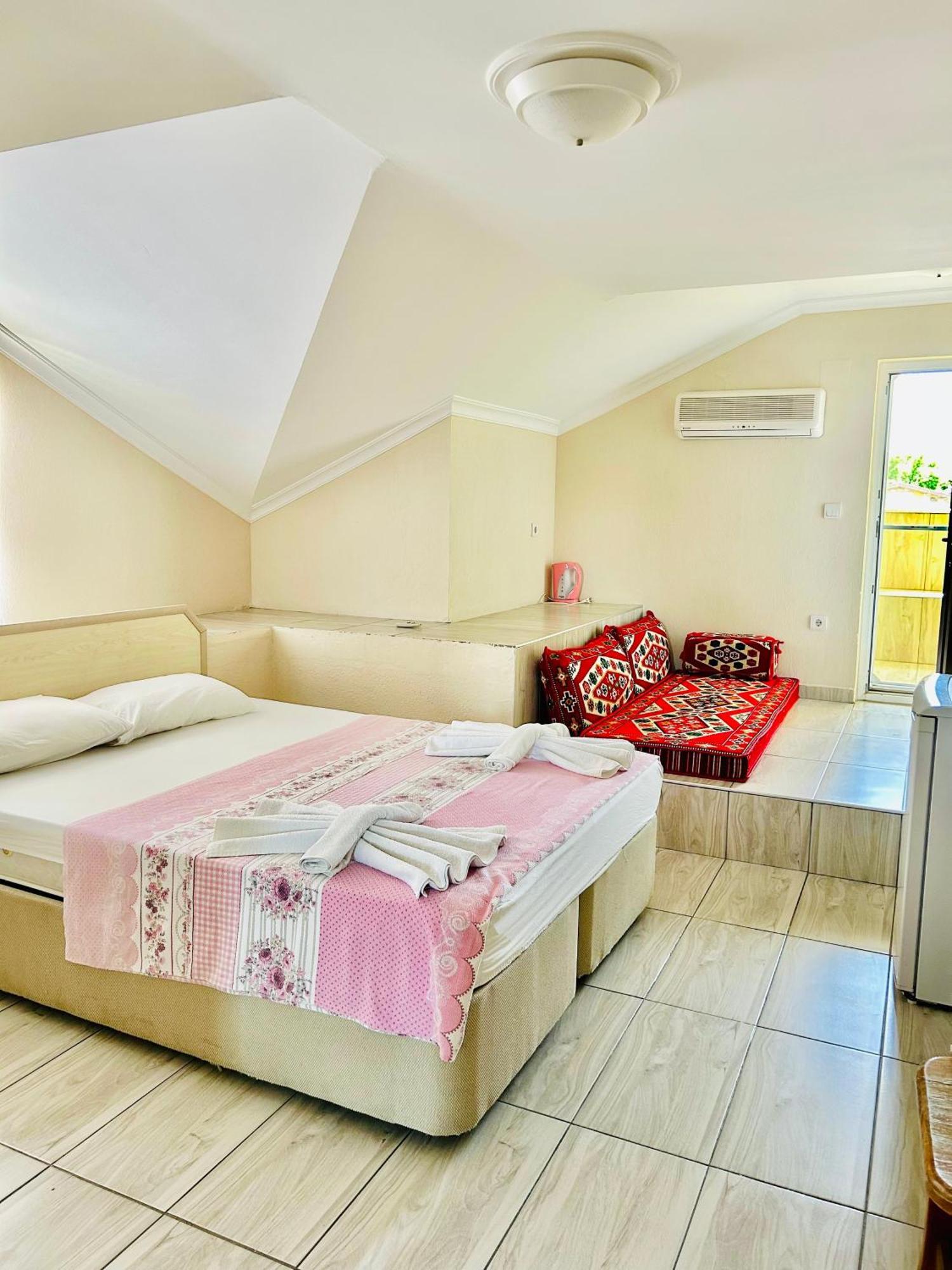 Karaca Apart Hotel Dalyan Exteriér fotografie